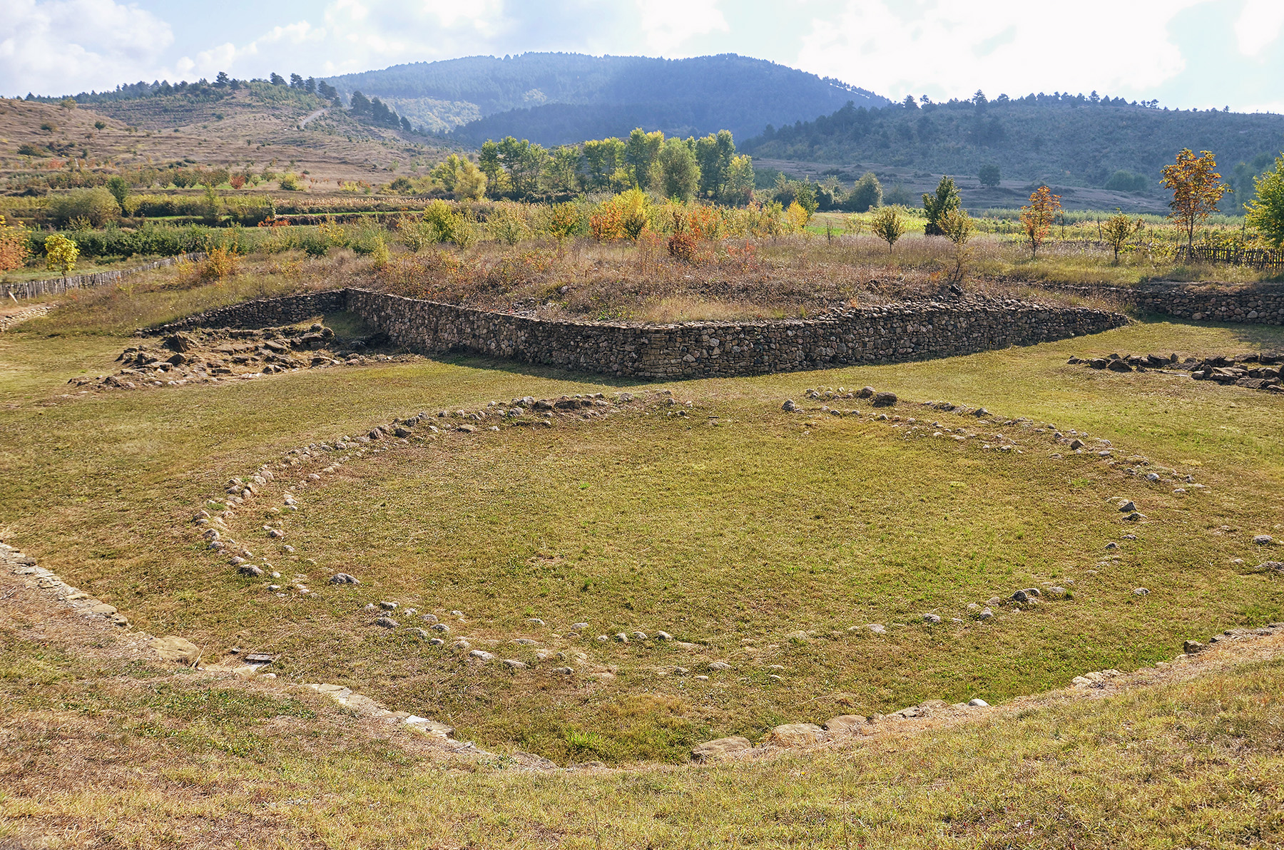 The ancient Kamenica Tumulus, a prehistoric burial mound from the early history of the Albanian lands. Credit: Pasztilla aka Attila Terbócs (CC BY-SA 4.0).