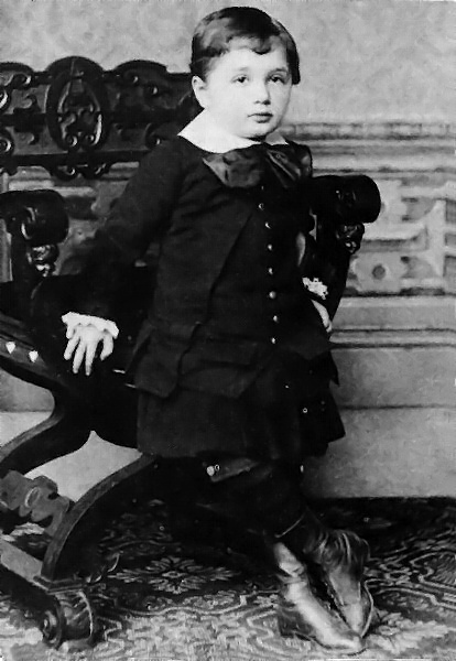 Einstein in 1882, at age three.