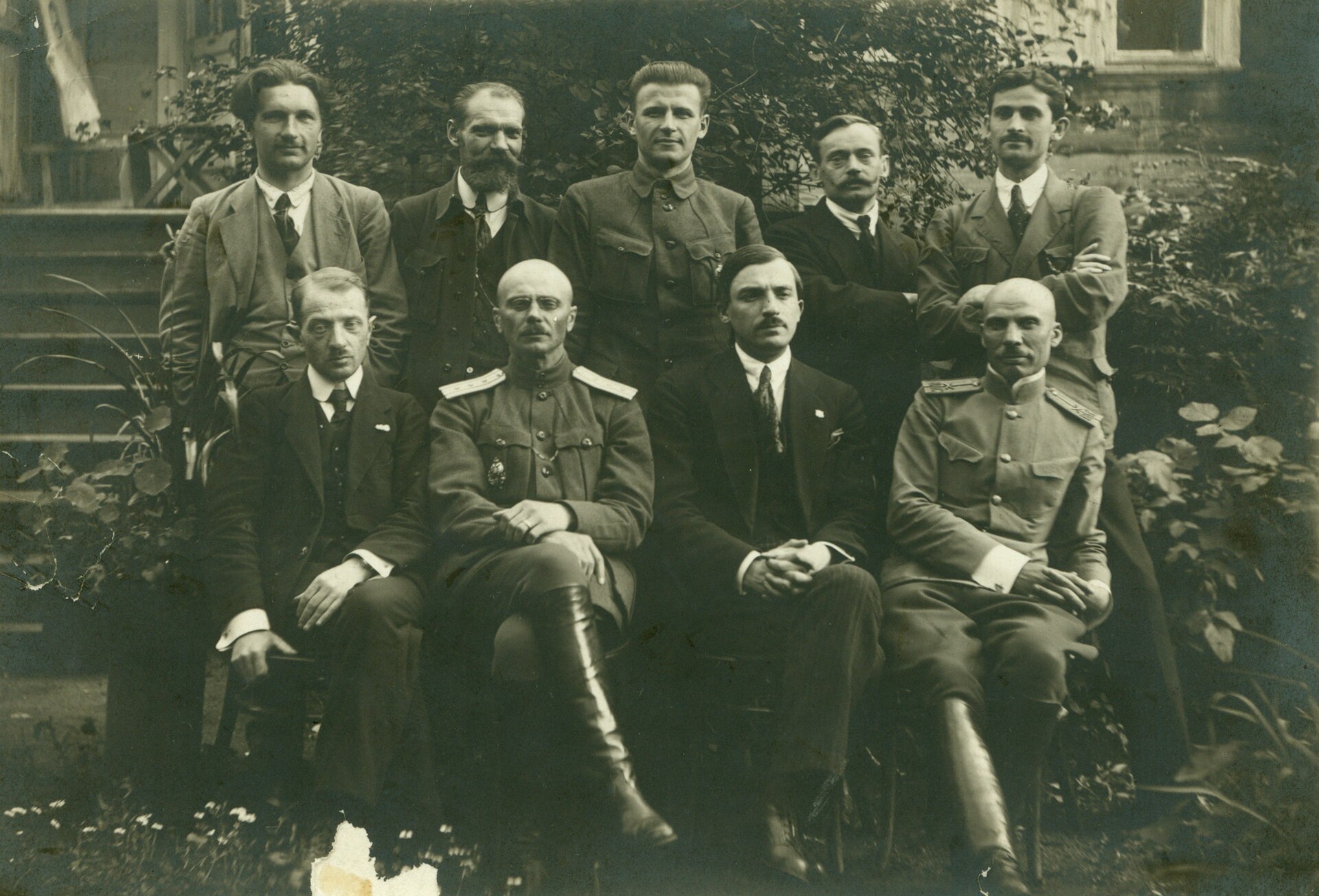 An early Belarusian national government, formed during the brief bid for independence after the First World War. Credit: Unknown authorUnknown author (Public domain).