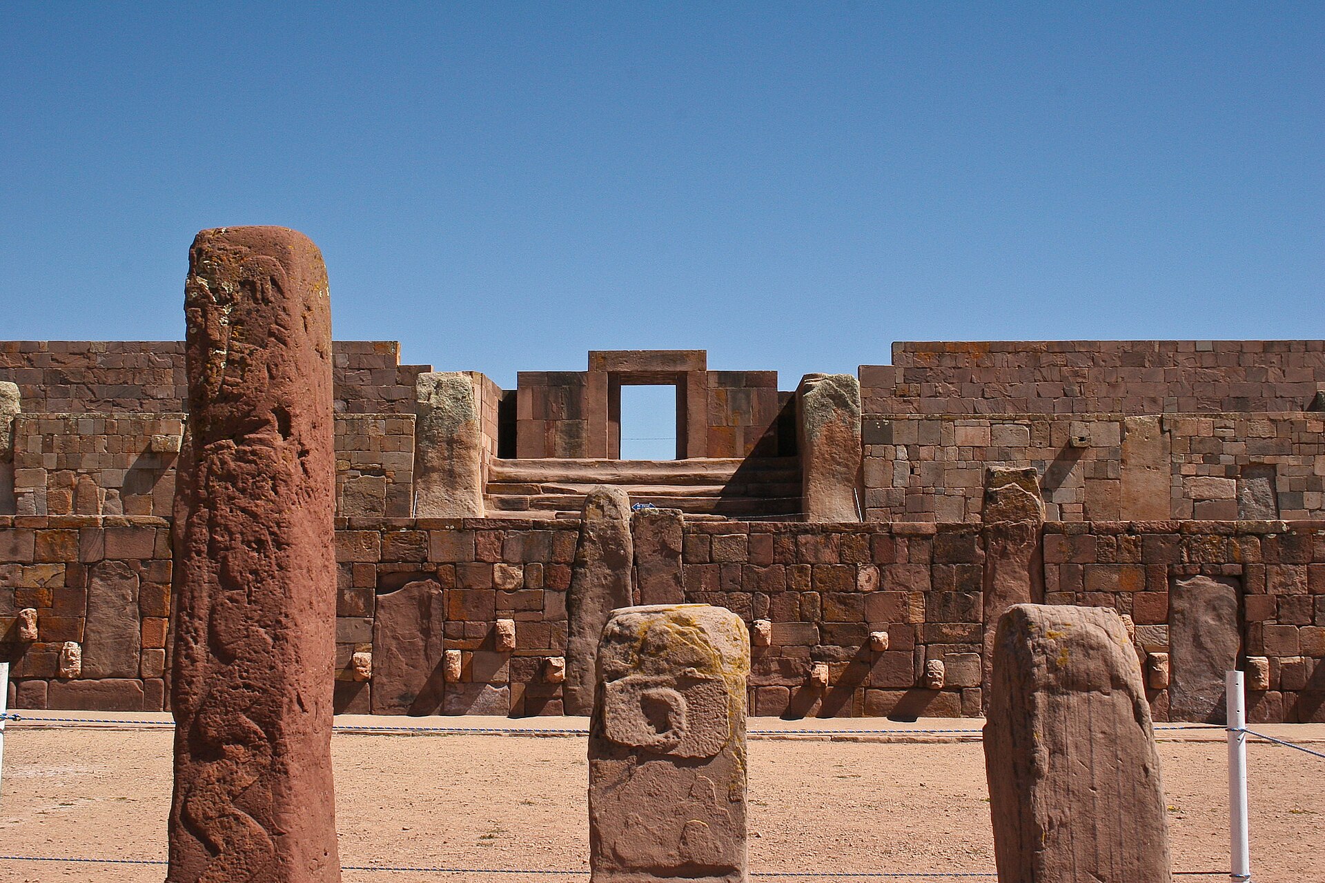 The Kalasasaya temple at Tiwanaku, centre of an Andean civilisation that flourished long before the Inca. Credit: Danielle Pereira (CC BY 2.0).