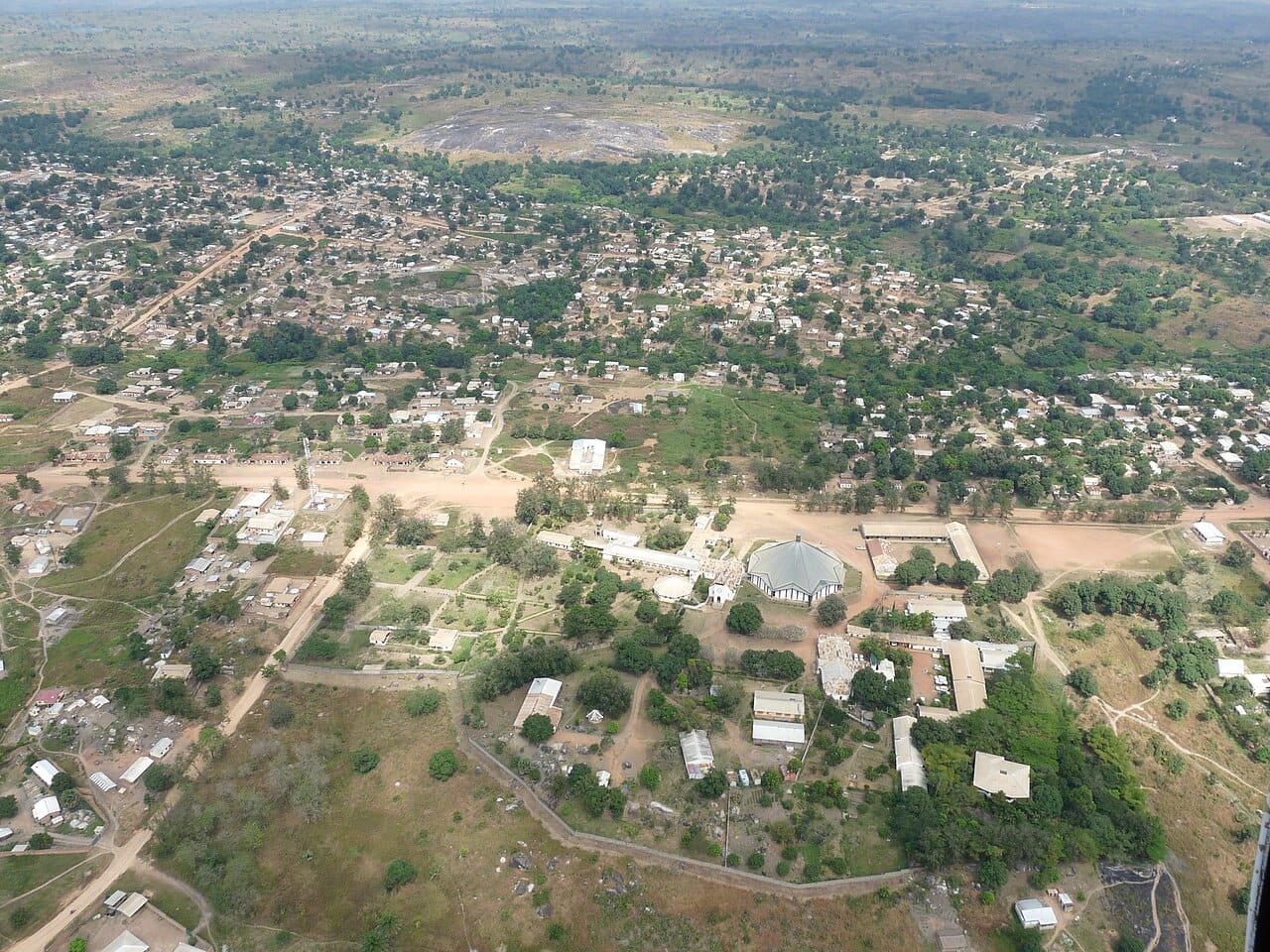 Bouar in the west of the country, near the megalith sites. The plateau here forms the watershed between the Congo and Chad basins.