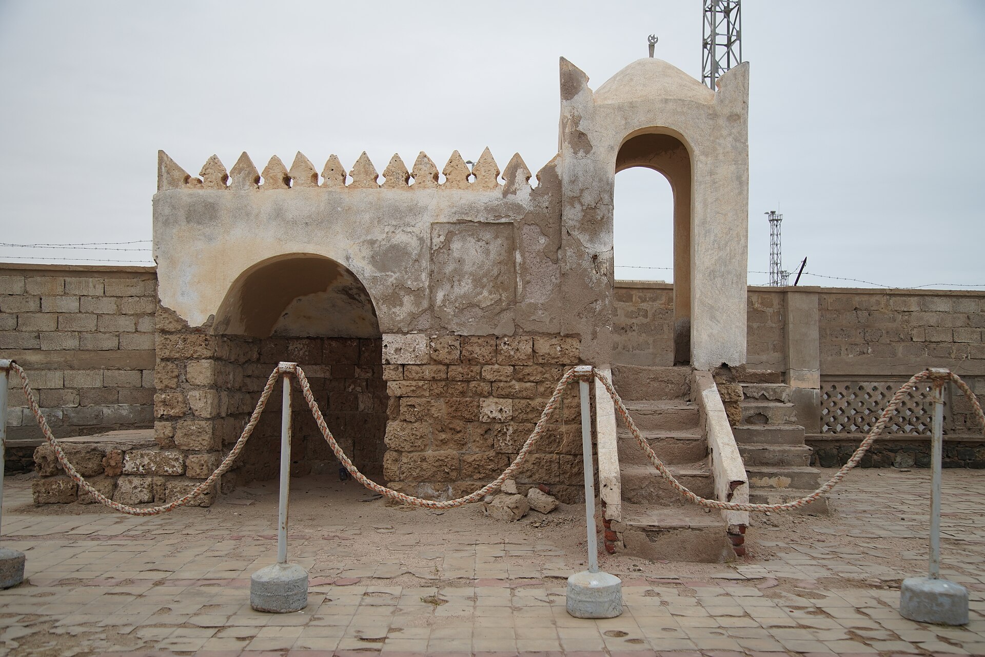 The Mosque of the Companions in Massawa, said to be among the earliest mosques, reflecting Islam's ancient roots on the coast. Credit: Mheidegger (CC BY 4.0).