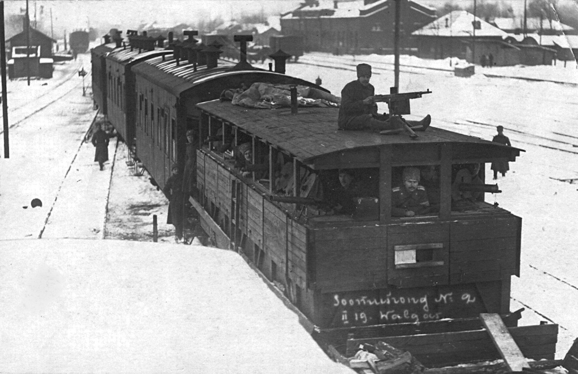 An Estonian armoured train during the war of independence that followed the collapse of empires in 1918. Credit: Unknown authorUnknown author (Public domain).