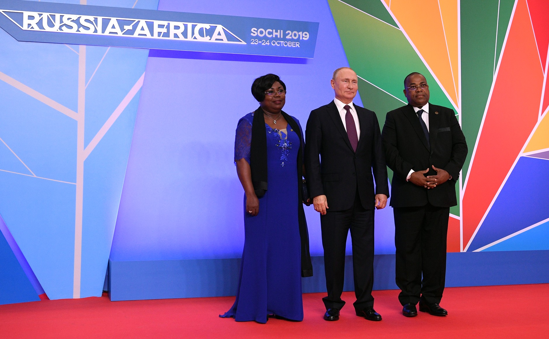 A Gabonese prime minister meeting Russian President Vladimir Putin. Under the Bongo dynasty, Gabon's oil sustained a small elite and close, often secretive ties to foreign powers, while much of the population remained poor.