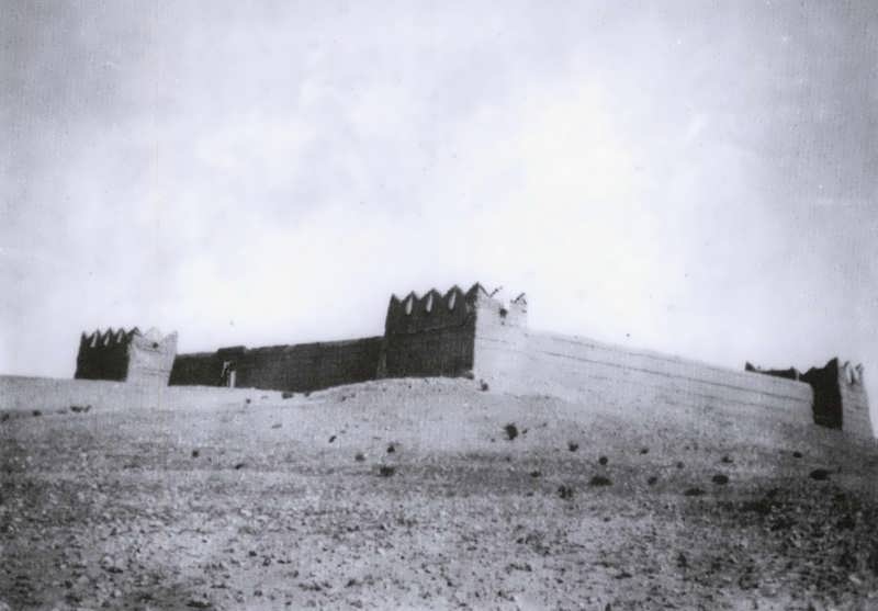 The Red Fort at Al Jahra, a historic fortress that featured in the defence of early Kuwait. Credit: The original uploader was Σύμμαχος at Arabic Wikipedia. (Public domain).