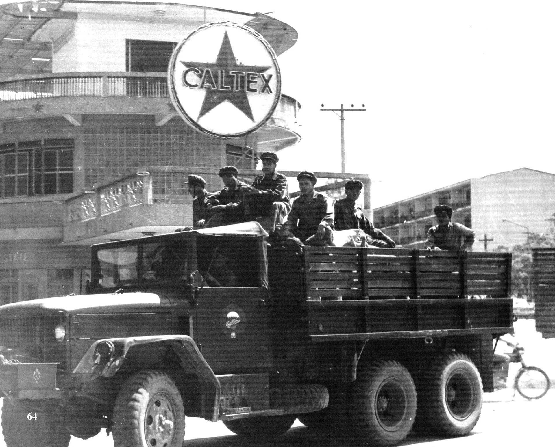 Pathet Lao soldiers in Vientiane in 1973, near the end of the conflict that brought the communists to power. Credit: Unknown authorUnknown author (Public domain).