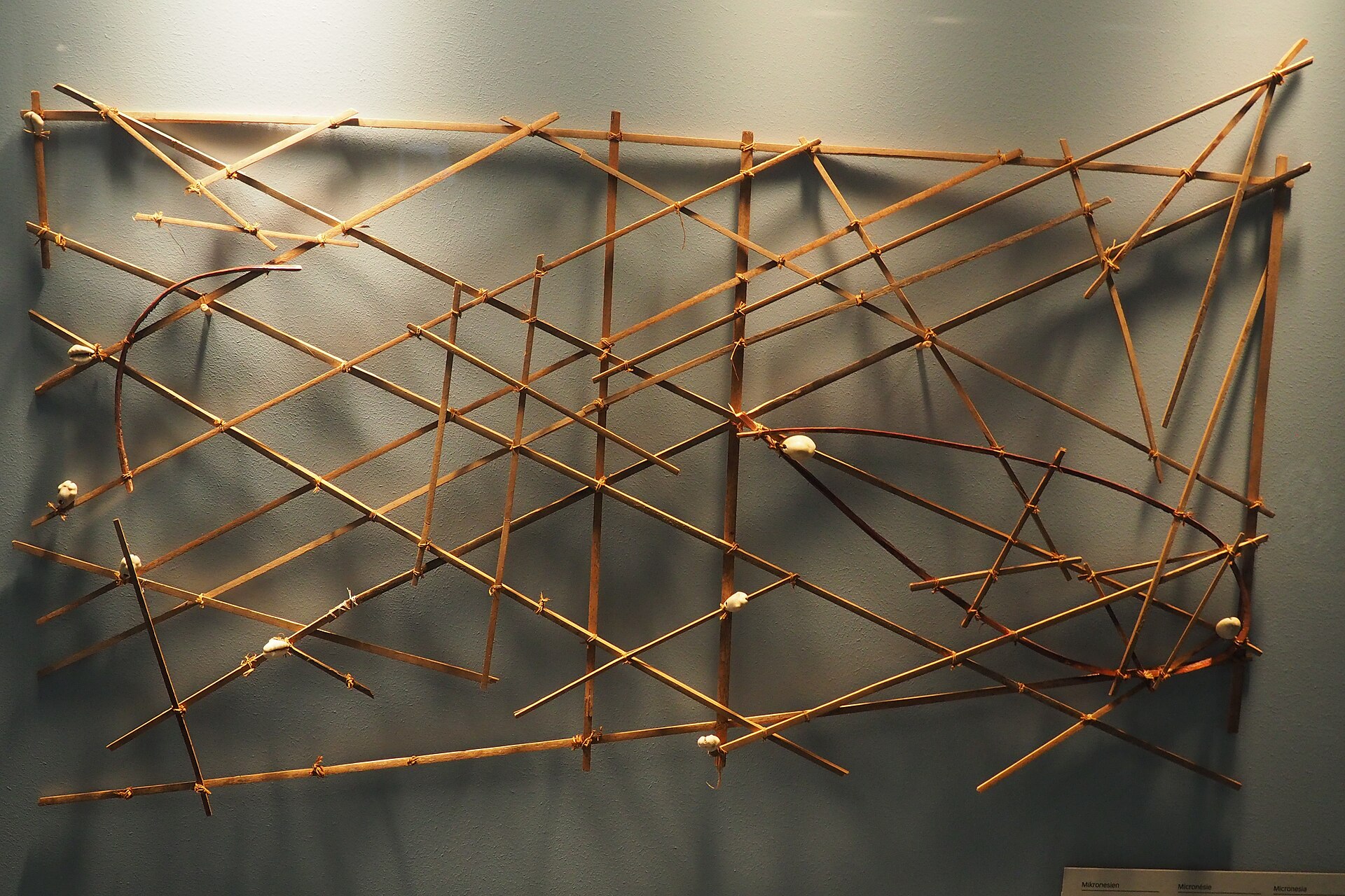A traditional Marshallese stick chart, an ingenious map of ocean swells used by the islands' master navigators. Credit: Rama (CC BY-SA 3.0 fr).