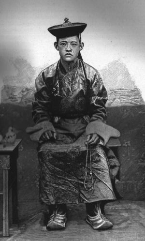The Bogd Khaan, the Buddhist spiritual leader who became head of state as Mongolia asserted its independence. Credit: Unknown (Public domain).