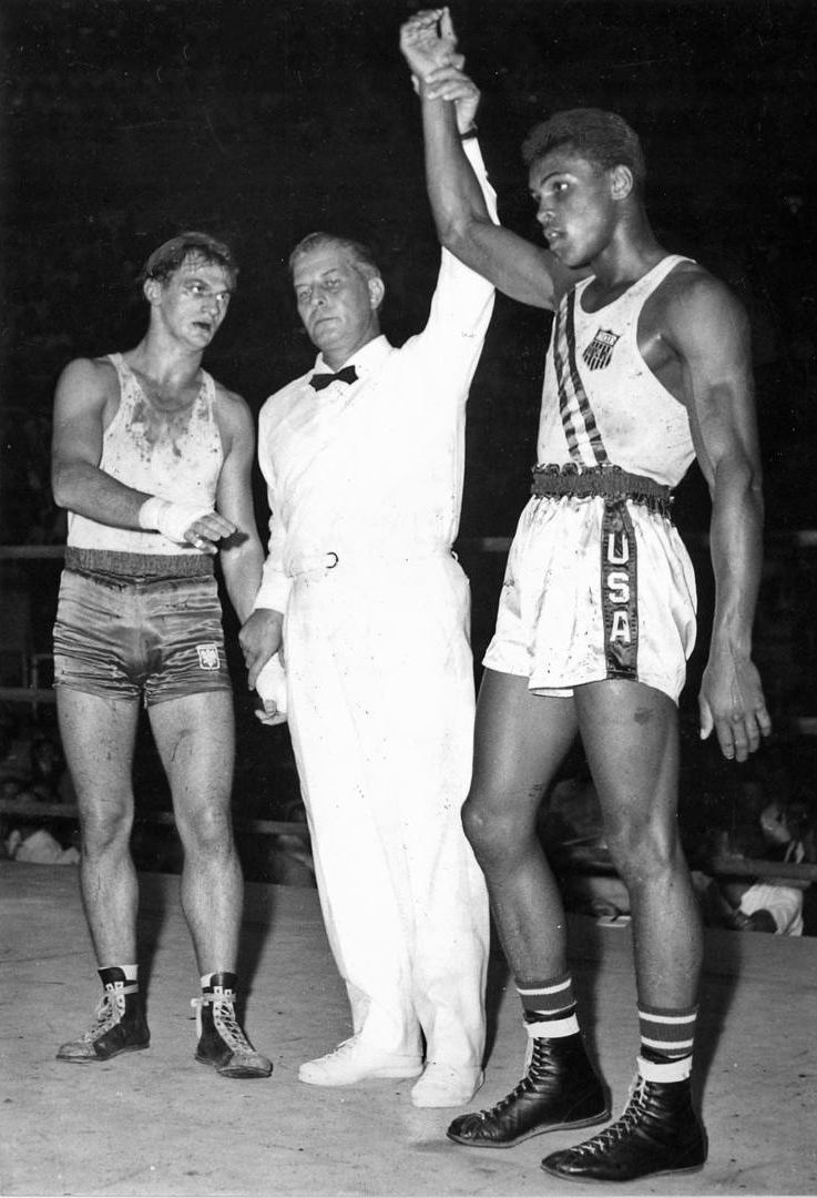 Clay won gold at the 1960 Rome Olympics, an early sign of greatness.