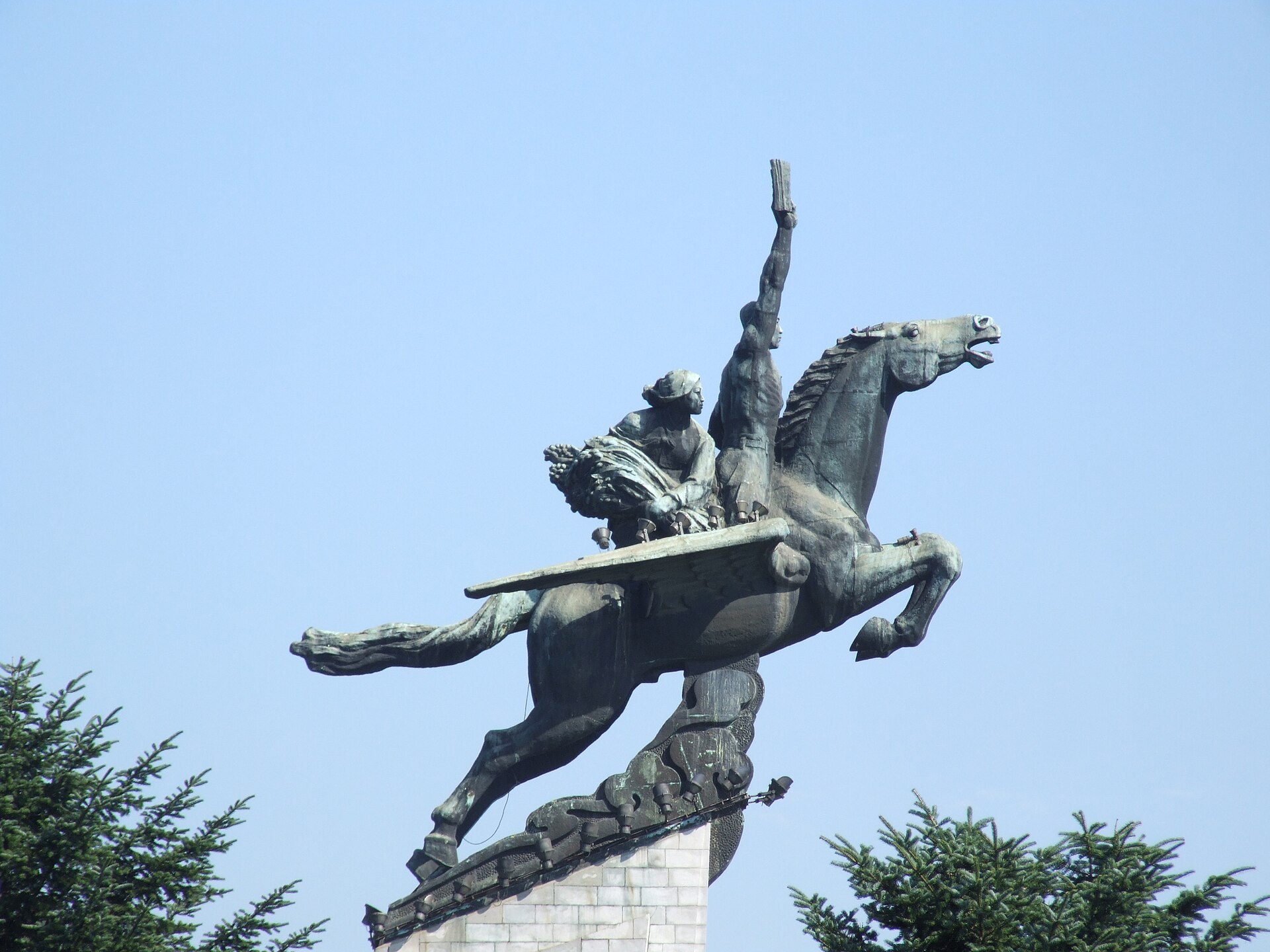 The Chollima statue in Pyongyang, a monument to the state's drive for rapid postwar reconstruction. Credit: Nicor (CC BY-SA 3.0).