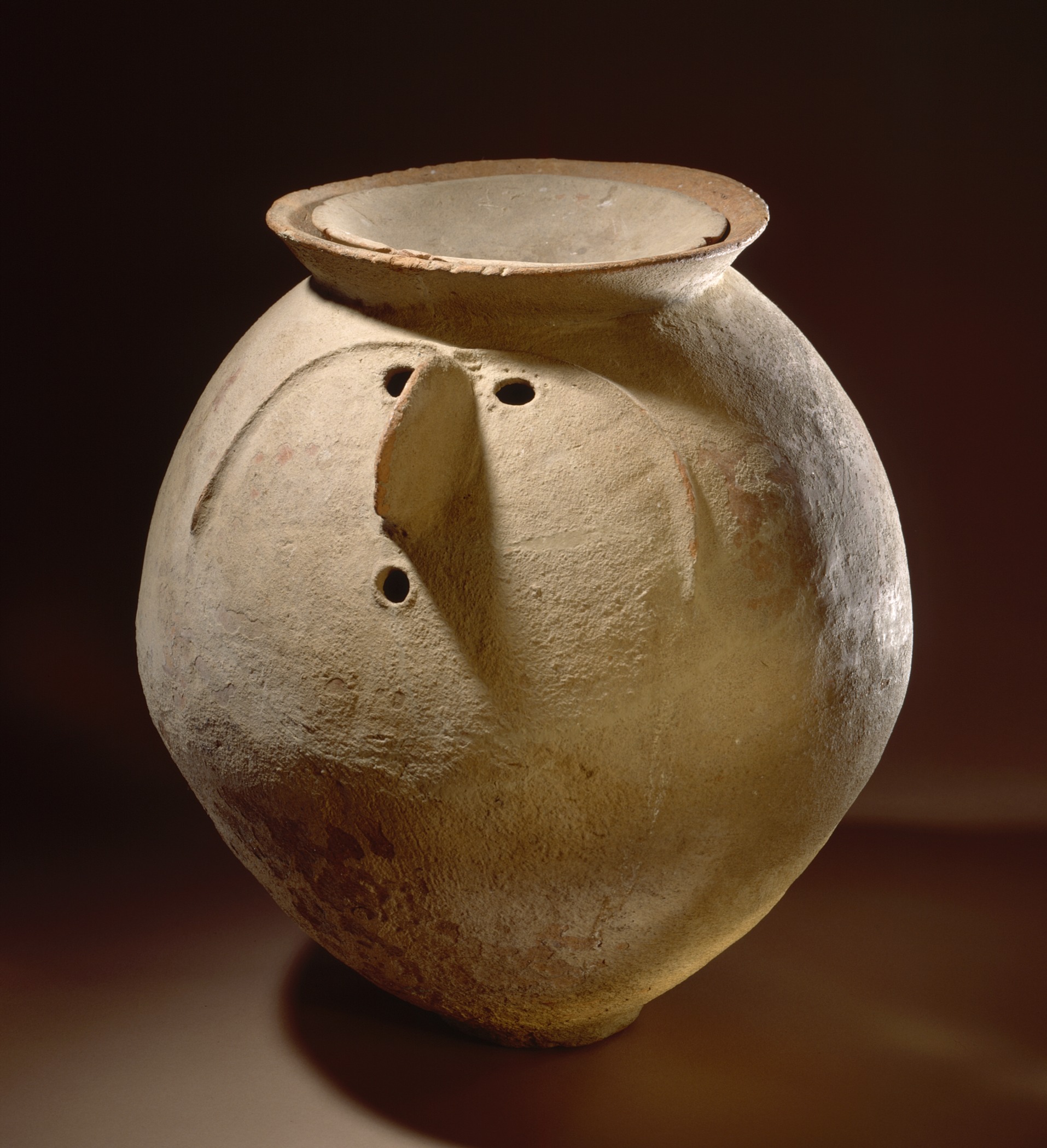 Artefacts of the Gandhara grave culture of the Swat Valley, from around 1200 BC.