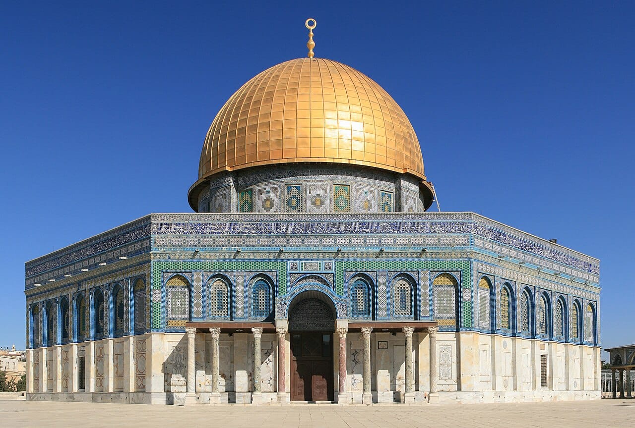 The Dome of the Rock in Jerusalem, completed in 691 and among the oldest surviving Islamic buildings. It stands on the platform Muslims call the Haram al-Sharif and Jews the Temple Mount, holy to both, and the most contested ground in the conflict.
