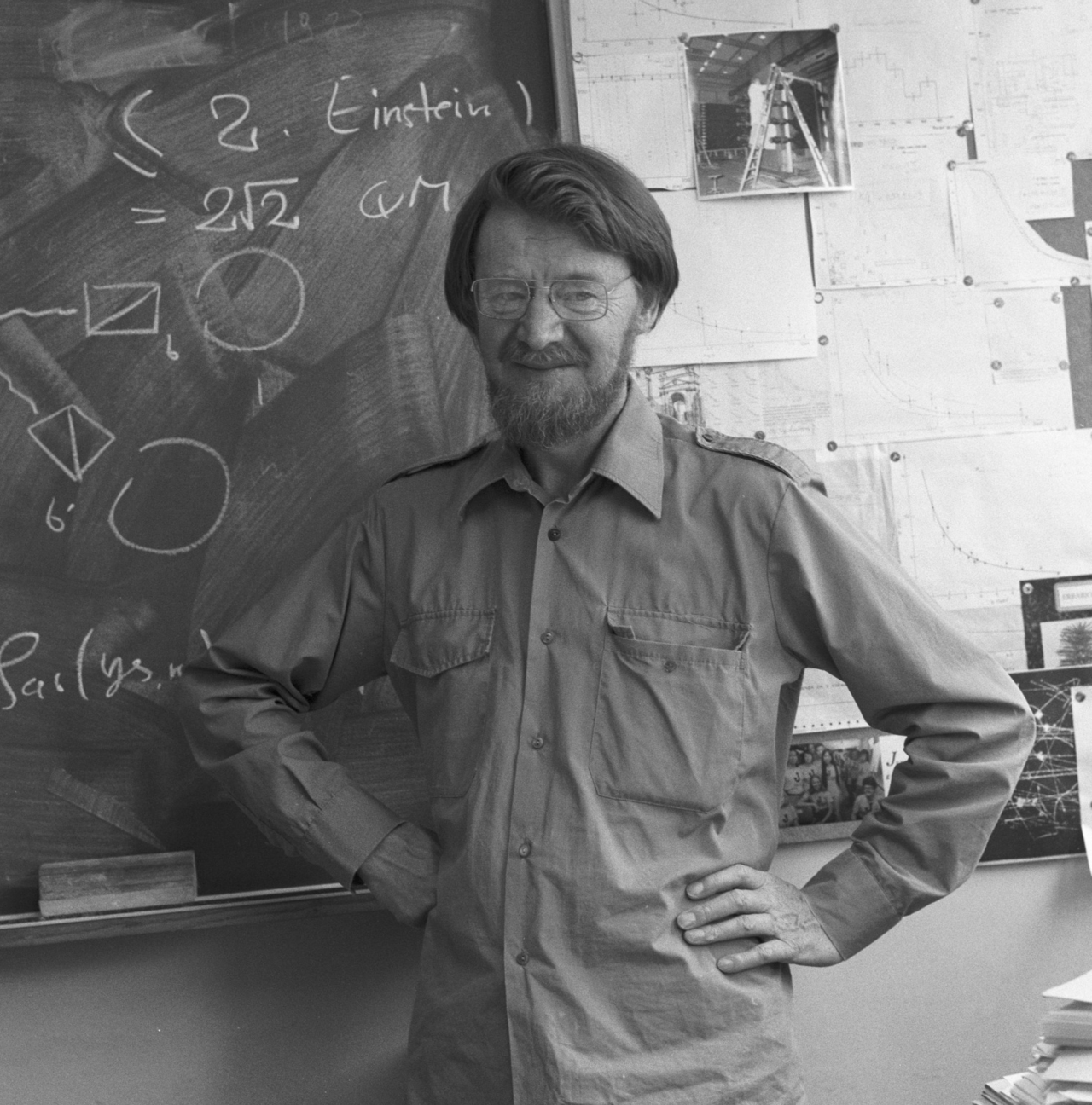 John Stewart Bell, whose 1964 theorem turned a philosophical dispute into an experiment by showing that local hidden variable theories obey a limit quantum mechanics violates.