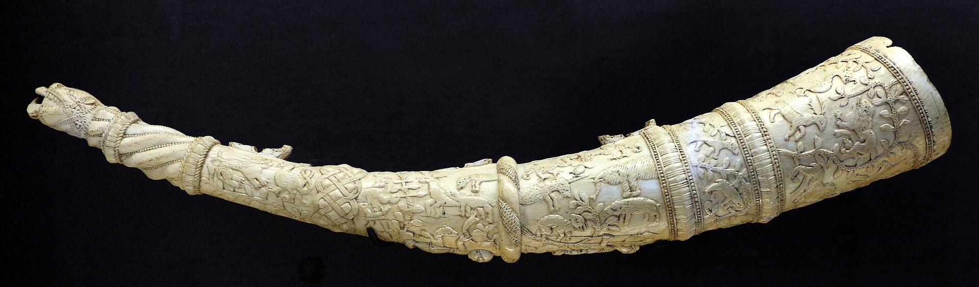 An ivory artwork of the Sapi people, whose elaborately carved ivories were prized by early European traders. Credit: Sailko (CC BY 3.0).