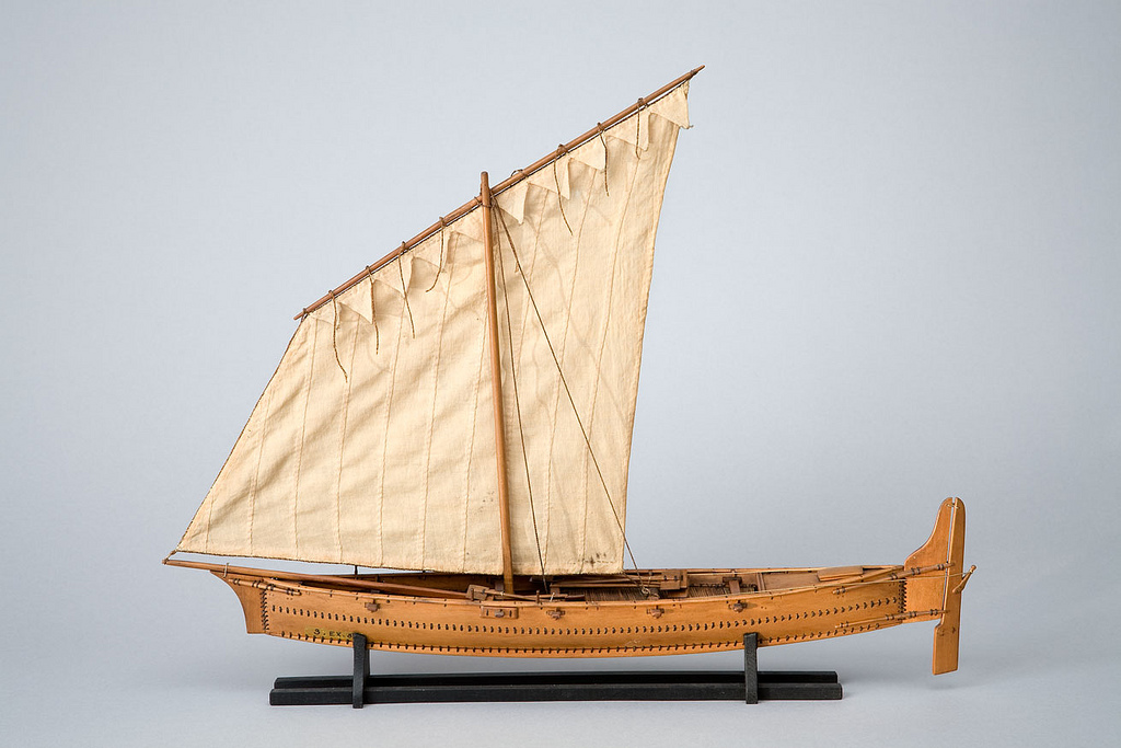 A beden, a fast traditional Somali sailing ship. For millennia Somali seafarers traded along the coasts of the Indian Ocean, carrying frankincense, ivory, and other goods between Africa, Arabia, and beyond.