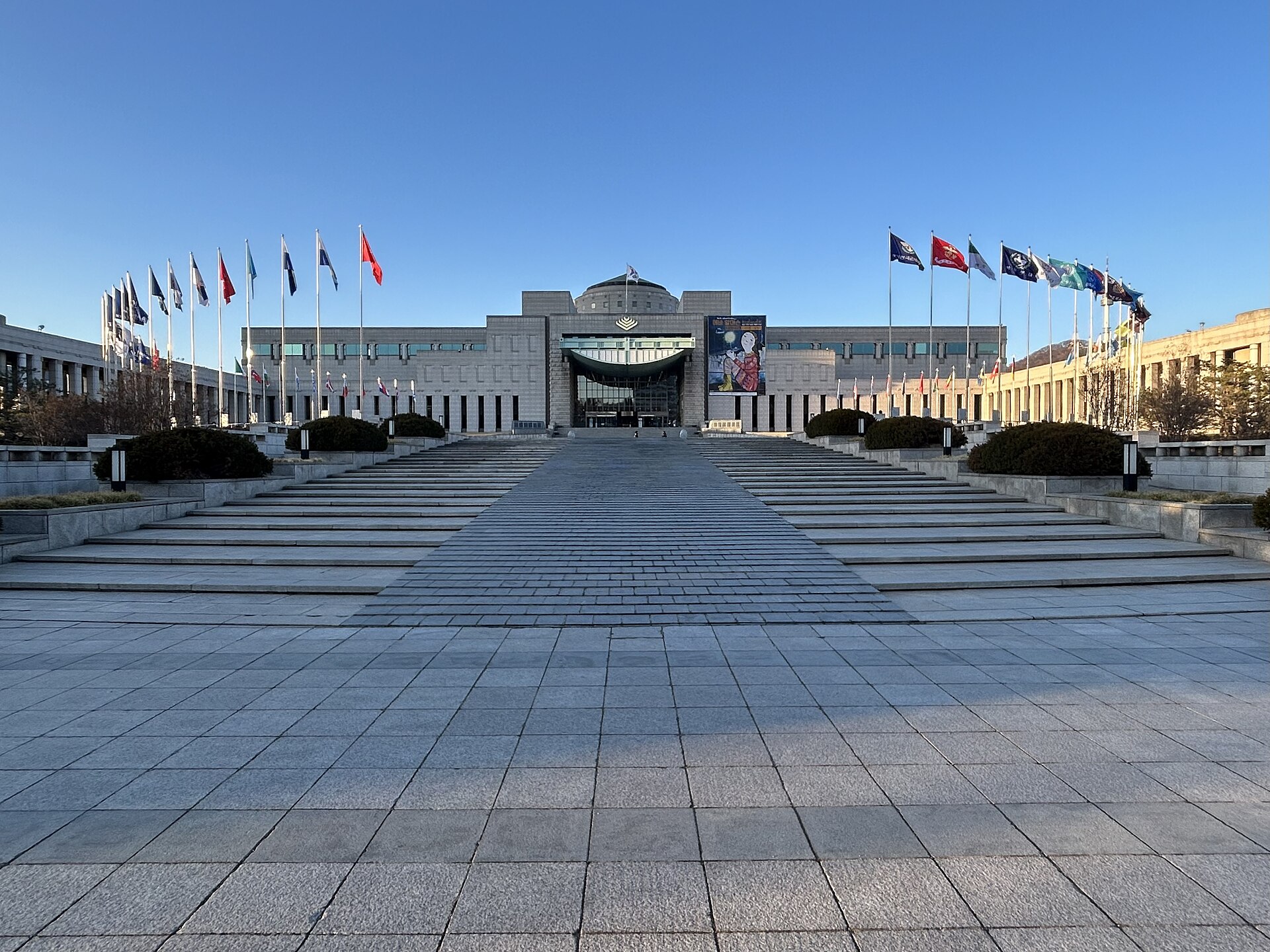 The War Memorial of Korea, commemorating the Korean War that divided the peninsula. Credit: MapStaringEnthusiast (CC0).