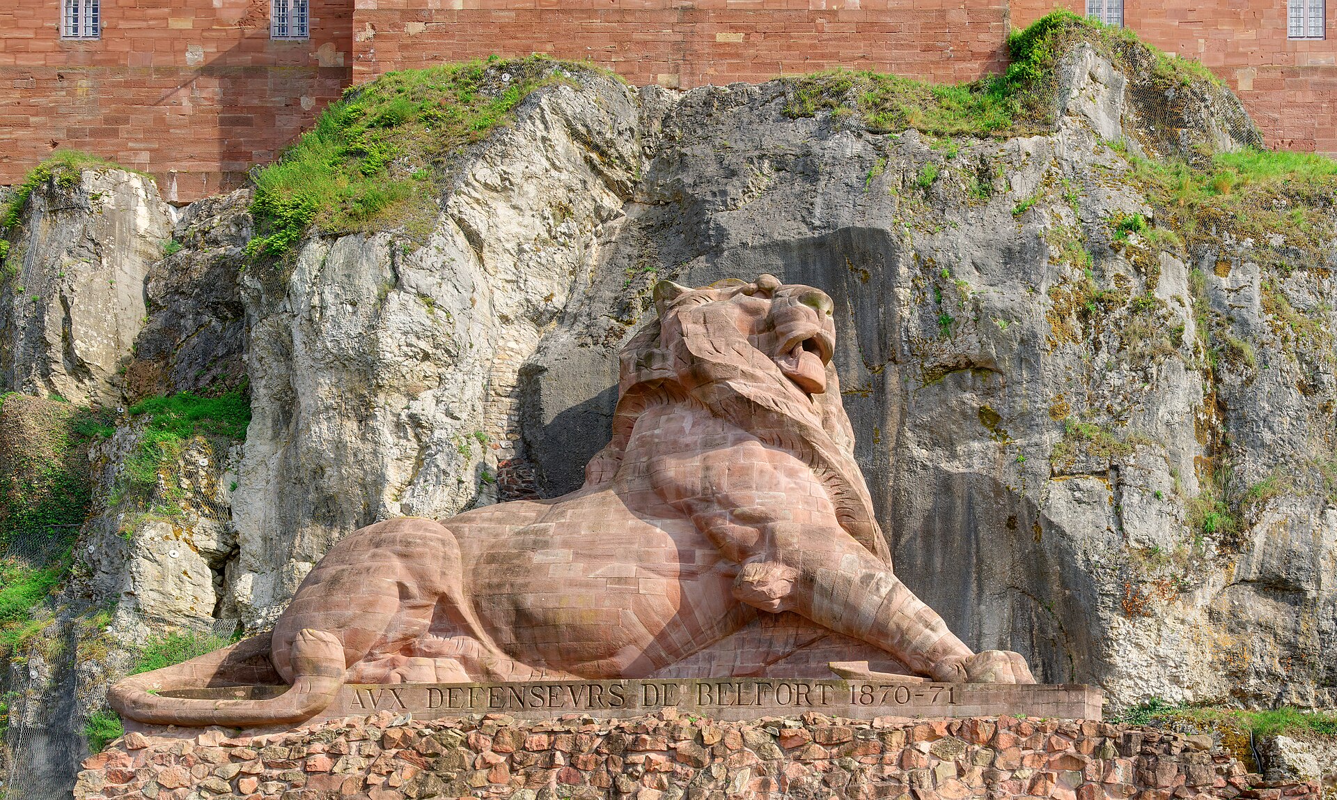 The Lion of Belfort, another monumental work by the Statue of Liberty's sculptor, Frédéric Auguste Bartholdi. Credit: Thomas Bresson (CC BY 3.0).