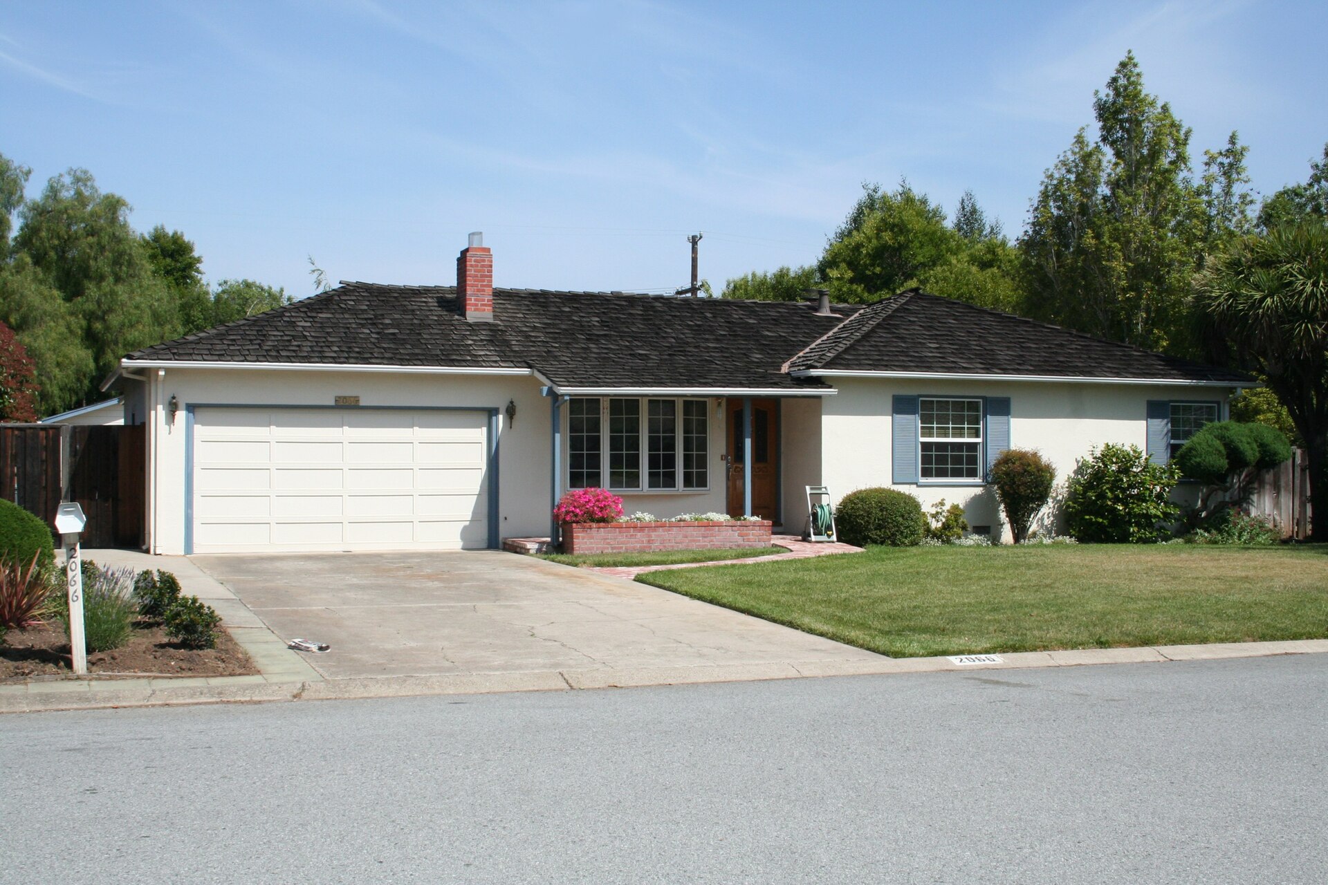 Jobs's boyhood home in Los Altos, the original site of Apple Computer.