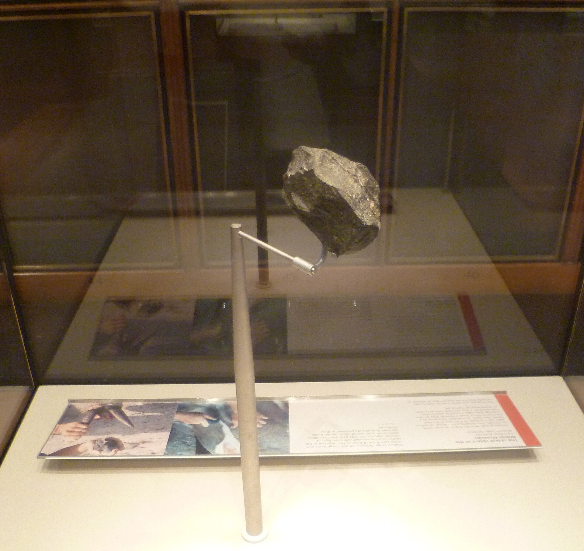An ancient stone tool from Olduvai Gorge, where some of the earliest evidence of human ancestors has been found. Credit: Ali A. Fazal (CC BY-SA 3.0).