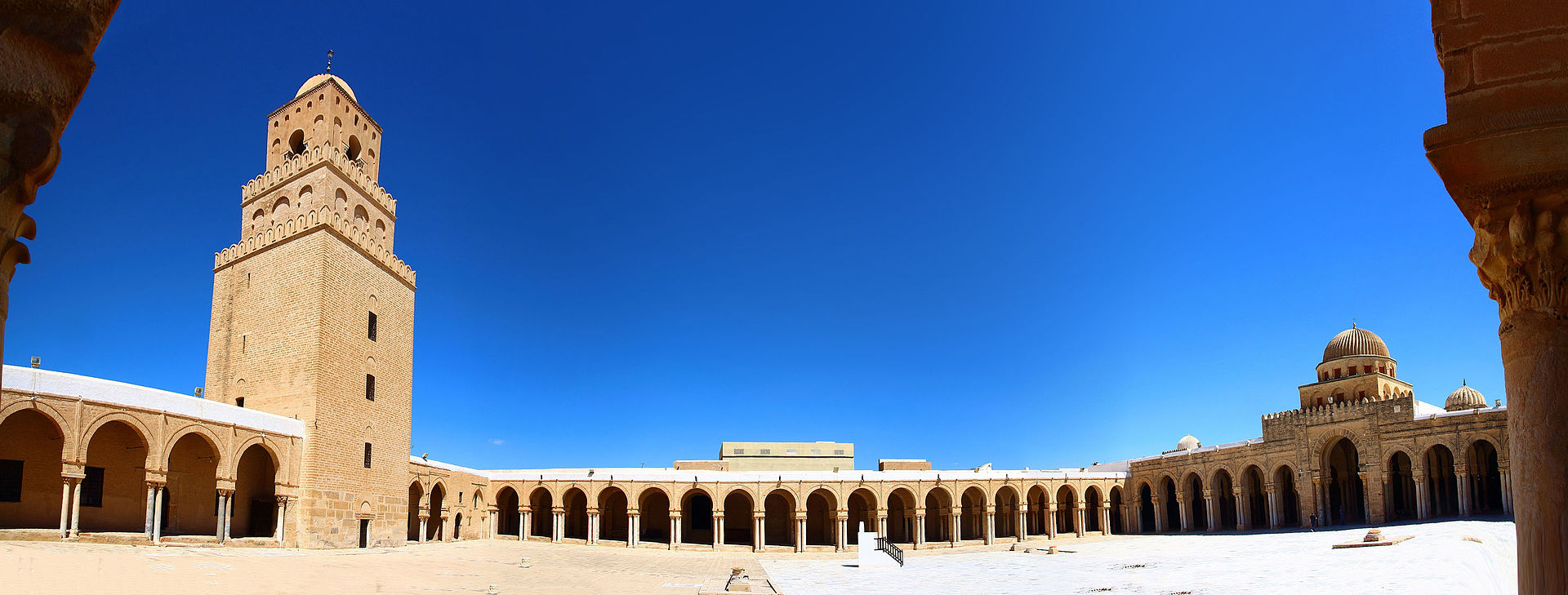 The Great Mosque of Kairouan, one of the oldest and most important mosques in Africa. Credit: YiTe LAI from Joensuu, Finland (CC BY-SA 2.0).
