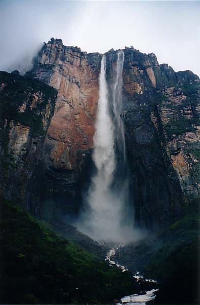 Angel Falls, plunging almost a kilometre from a tepui in southeastern Venezuela, the highest waterfall in the world. It is the most famous jewel of a country extraordinarily rich in dramatic natural landscapes.